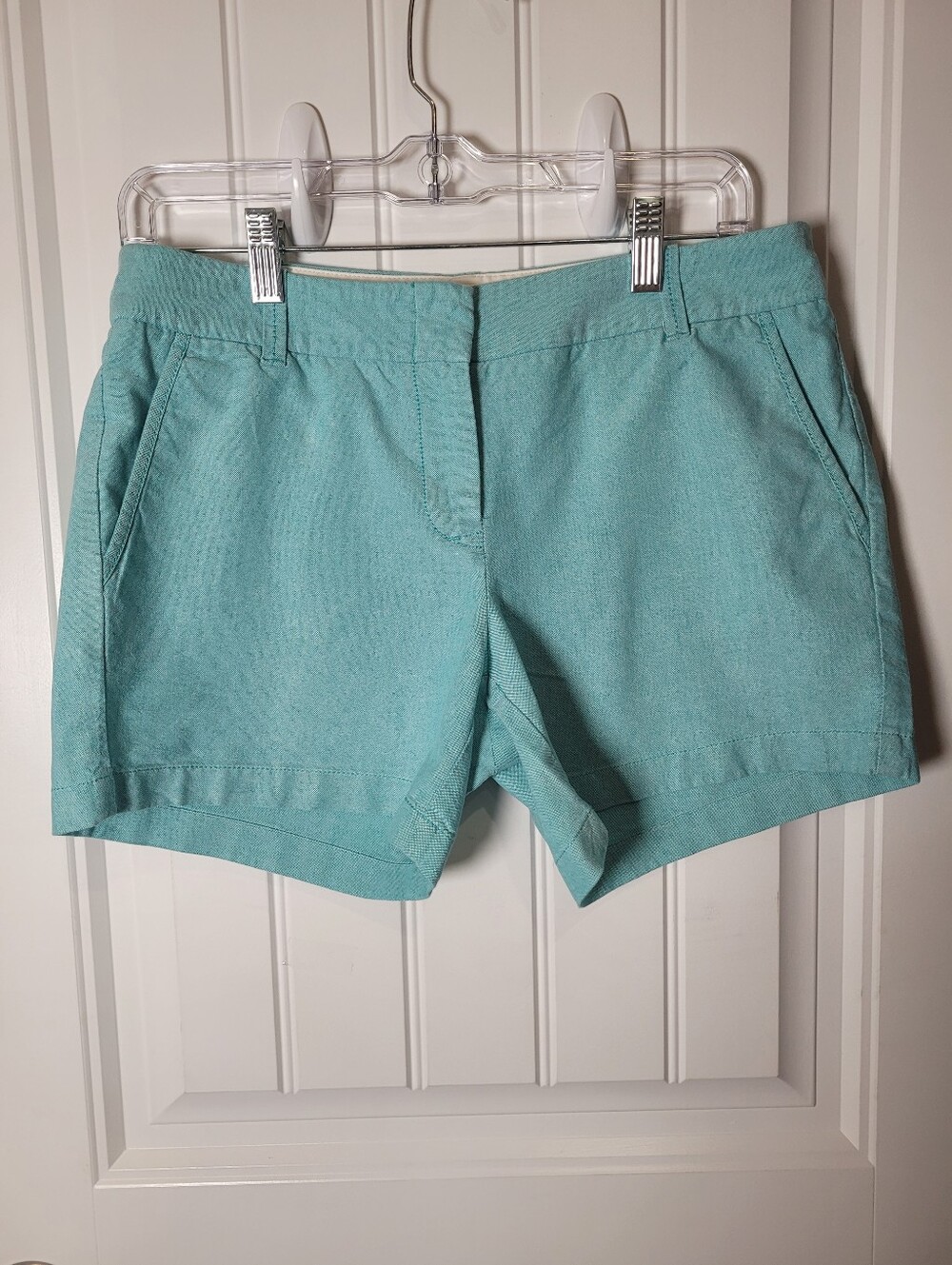 Women's  J Crew City Fit Aqua Cotton Blend Casual Shorts. Size 6